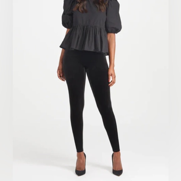 NEW SPANX Velvet Leggings Black Size Large - Picture 1 of 6